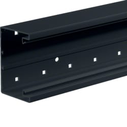 Hager - Sokkel voor installatiekanaal in PVC 65x100 mm, RAL 9011 - BRP6510019011-E⚡shock